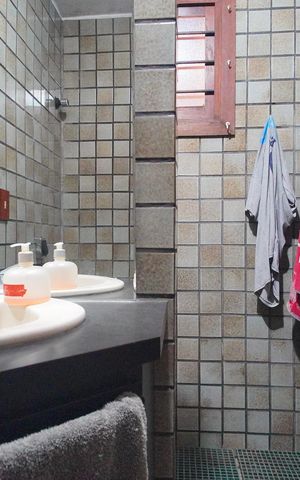 Casa à venda com 300m², 5 quartos e 2 vagasBanheiro
