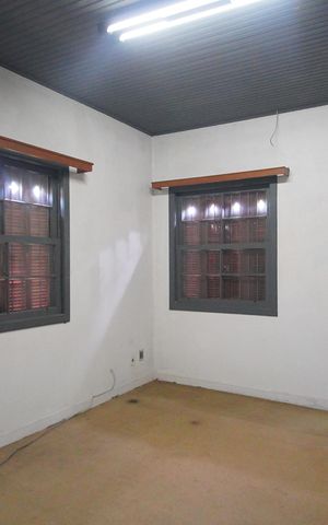 Casa à venda com 300m², 5 quartos e 2 vagasSala 2