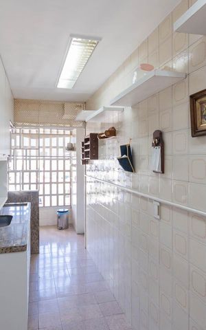Apartamento à venda com 80m², 2 quartos e 1 vagaCozinha