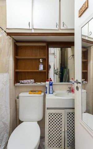 Apartamento à venda com 80m², 2 quartos e 1 vagaBanheiro de serviço