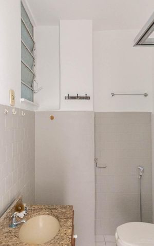 Apartamento para alugar com 48m², 1 quarto e sem vagaBanheiro