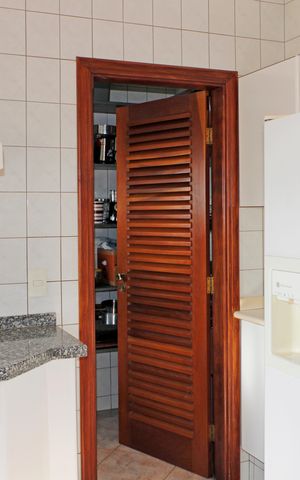 Casa de condomínio para alugar com 779m², 3 quartos e 3 vagasCozinha