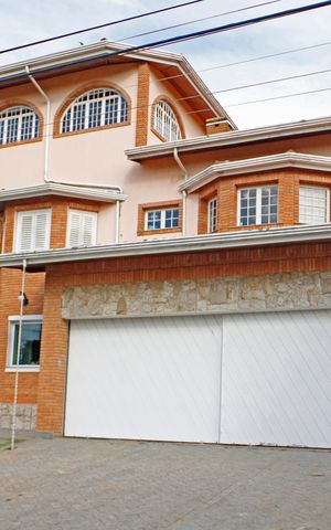 Casa de condomínio para alugar com 779m², 3 quartos e 3 vagasFachada