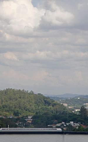 Casa de condomínio para alugar com 779m², 3 quartos e 3 vagasEscritório