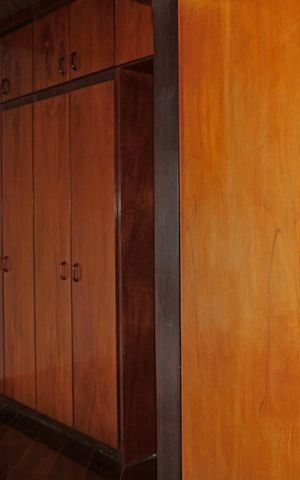 Casa de condomínio para alugar com 779m², 3 quartos e 3 vagasBanheiro do Quarto 1