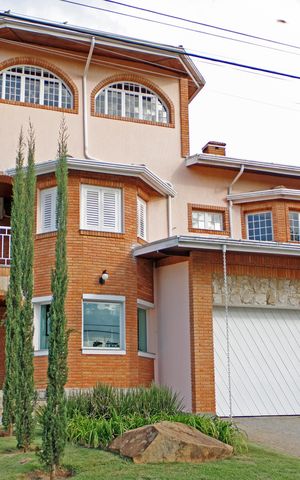 Casa de condomínio para alugar com 779m², 3 quartos e 3 vagasFachada
