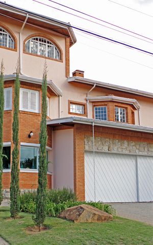 Casa de condomínio para alugar com 779m², 3 quartos e 3 vagasFachada
