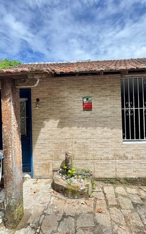Casa para alugar com 30m², 1 quarto e 1 vaga Casa para alugar com 30m², 1 quarto e 1 vagaFachada