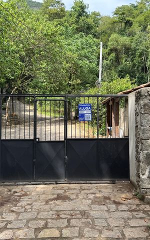 Casa para alugar com 30m², 1 quarto e 1 vaga Casa para alugar com 30m², 1 quarto e 1 vagaPlaquinha Quinto Andar
