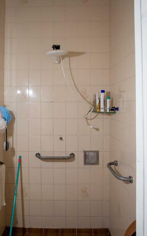 Casa à venda com 118m², 3 quartos e 1 vagaBanheiro