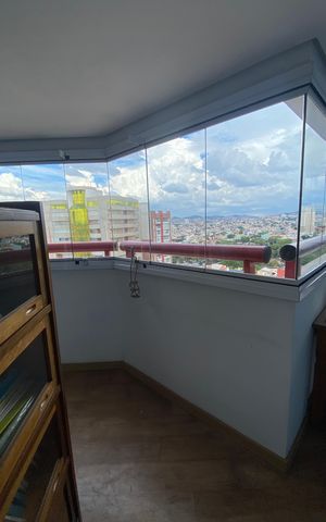 Apartamento à venda com 134m², 3 quartos e 3 vagas Apartamento à venda com 134m², 3 quartos e 3 vagasVaranda Suíte 2