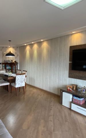 Apartamento à venda com 134m², 3 quartos e 3 vagas Apartamento à venda com 134m², 3 quartos e 3 vagasSala