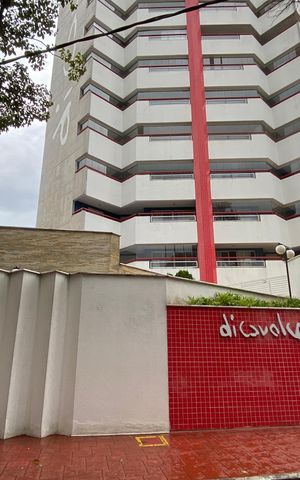 Apartamento à venda com 134m², 3 quartos e 3 vagas Apartamento à venda com 134m², 3 quartos e 3 vagasFachada