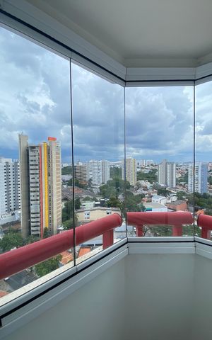 Apartamento à venda com 134m², 3 quartos e 3 vagas Apartamento à venda com 134m², 3 quartos e 3 vagasSuíte 3 Varanda