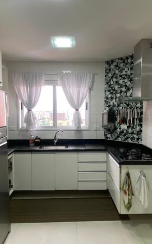 Apartamento à venda com 134m², 3 quartos e 3 vagas Apartamento à venda com 134m², 3 quartos e 3 vagasCozinha
