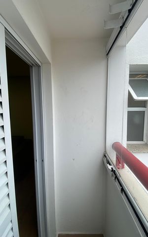 Apartamento à venda com 134m², 3 quartos e 3 vagas Apartamento à venda com 134m², 3 quartos e 3 vagasSuíte 3 Varanda