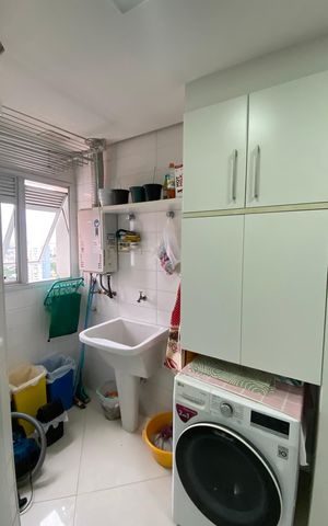 Apartamento à venda com 134m², 3 quartos e 3 vagas Apartamento à venda com 134m², 3 quartos e 3 vagasÁrea de Serviço