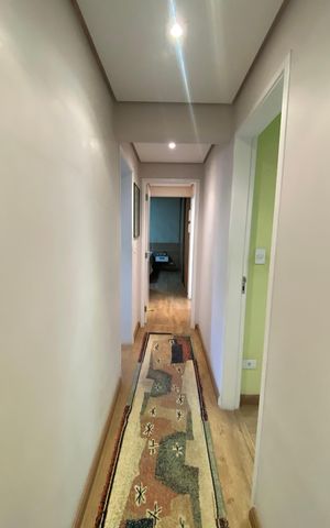 Apartamento à venda com 134m², 3 quartos e 3 vagas Apartamento à venda com 134m², 3 quartos e 3 vagasCorredor