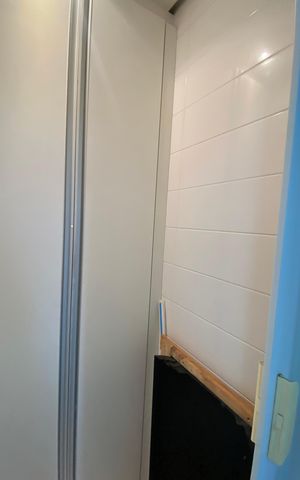 Apartamento à venda com 134m², 3 quartos e 3 vagas Apartamento à venda com 134m², 3 quartos e 3 vagasDespensa