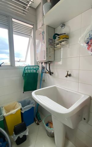 Apartamento à venda com 134m², 3 quartos e 3 vagas Apartamento à venda com 134m², 3 quartos e 3 vagasÁrea de Serviço