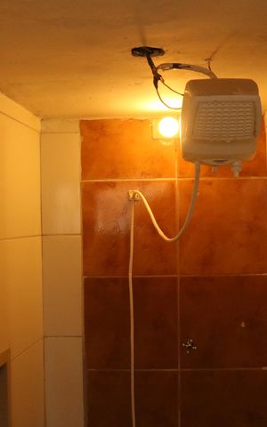 Casa à venda com 55m², 2 quartos e 1 vagaBanheiro
