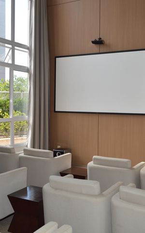 Apartamento à venda com 100m², 3 quartos e 2 vagasCinema