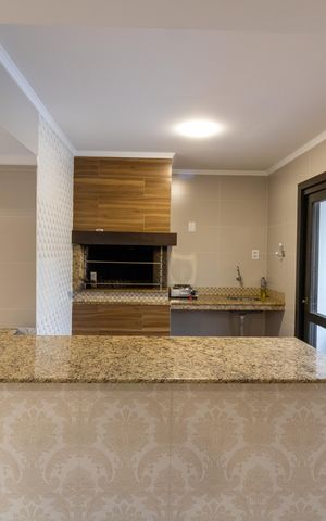 Casa de condomínio à venda com 455m², 4 quartos e 2 vagas Casa de condomínio à venda com 455m², 4 quartos e 2 vagasChurrasqueira
