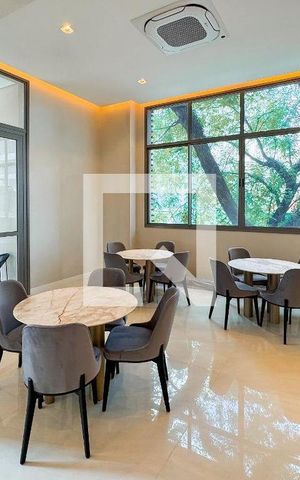 Apartamento à venda com 74m², 2 quartos e 1 vaga Apartamento à venda com 74m², 2 quartos e 1 vagaÁrea comum - Salão de festas
