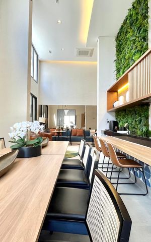 Apartamento à venda com 141m², 3 quartos e 2 vagas Apartamento à venda com 141m², 3 quartos e 2 vagasÁrea comum - Salão de festas