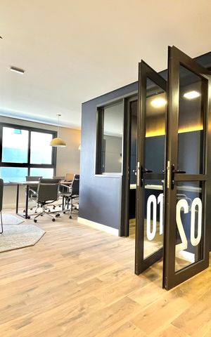 Apartamento à venda com 141m², 3 quartos e 2 vagas Apartamento à venda com 141m², 3 quartos e 2 vagasÁrea comum - Coworking