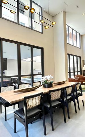 Apartamento à venda com 141m², 3 quartos e 2 vagas Apartamento à venda com 141m², 3 quartos e 2 vagasÁrea comum - Salão de festas