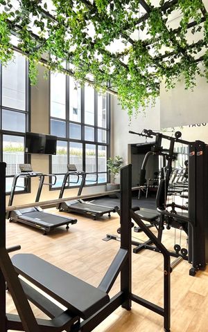 Apartamento à venda com 141m², 3 quartos e 2 vagas Apartamento à venda com 141m², 3 quartos e 2 vagasÁrea comum - Academia