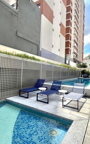 Apartamento à venda com 141m², 3 quartos e 2 vagas Apartamento à venda com 141m², 3 quartos e 2 vagasÁrea comum - Piscina