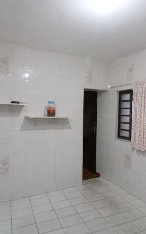 Casa à venda com 300m², 5 quartos e 2 vagasCozinha C2