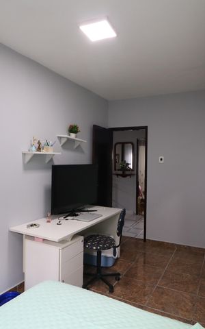 Casa à venda com 300m², 5 quartos e 2 vagasQuarto