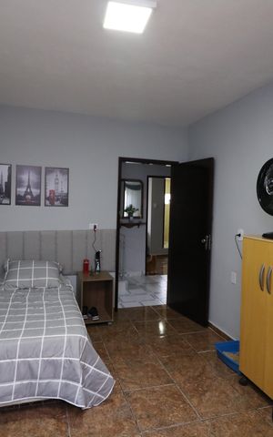Casa à venda com 300m², 5 quartos e 2 vagasQuarto 2