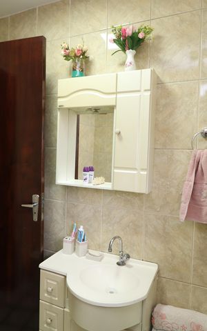 Casa à venda com 300m², 5 quartos e 2 vagasBanheiro da Suíte