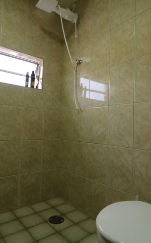 Casa à venda com 300m², 5 quartos e 2 vagasBanheiro da Suíte