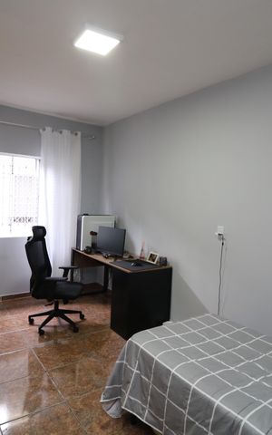 Casa à venda com 300m², 5 quartos e 2 vagasQuarto 2