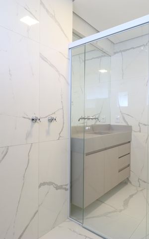 Apartamento à venda com 290m², 4 quartos e 4 vagasBanheiro da Suíte 4