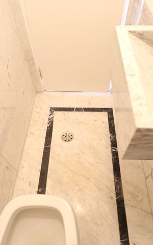 Apartamento à venda com 290m², 4 quartos e 4 vagasLavabo
