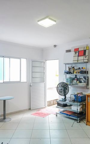 Casa à venda com 280m², 4 quartos e 5 vagasSala Atelier