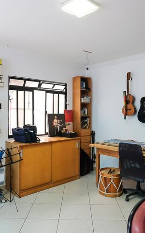 Casa à venda com 280m², 4 quartos e 5 vagasSala Atelier