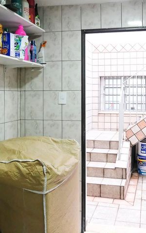 Casa à venda com 280m², 4 quartos e 5 vagasÁrea de serviço
