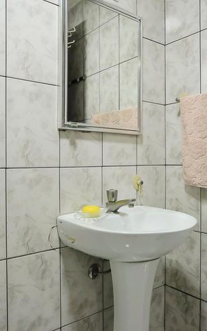 Casa à venda com 280m², 4 quartos e 5 vagasÁrea de serviço