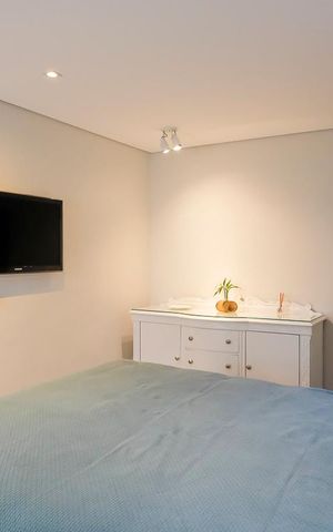 Casa à venda com 280m², 4 quartos e 5 vagasSuíte