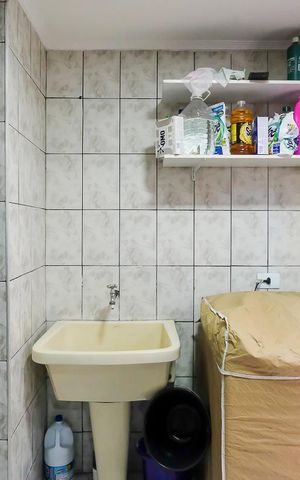 Casa à venda com 280m², 4 quartos e 5 vagasÁrea de serviço