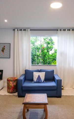 Casa à venda com 280m², 4 quartos e 5 vagasSala