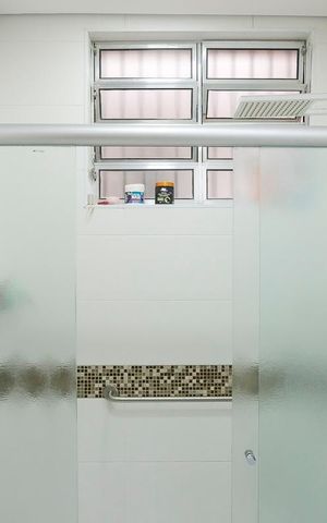 Casa à venda com 280m², 4 quartos e 5 vagasBanheiro da suíte
