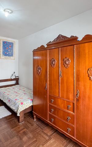 Casa à venda com 192m², 3 quartos e 5 vagas Casa à venda com 192m², 3 quartos e 5 vagasQuarto 2